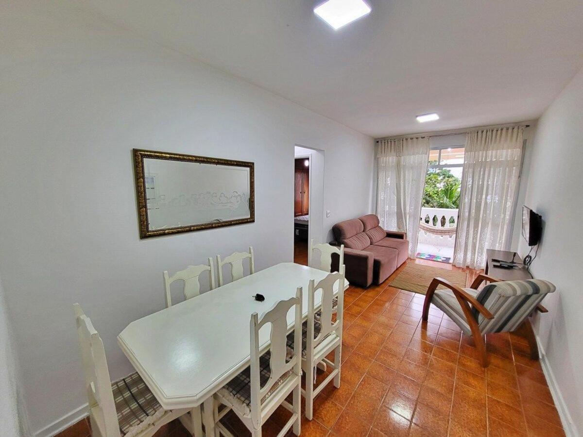 Ap 02 Dorms - Enseada - Com Sacada, Ar-Cond, Wi-Fi, 01 Vaga, Lado Praia Γκουαρούχα Εξωτερικό φωτογραφία